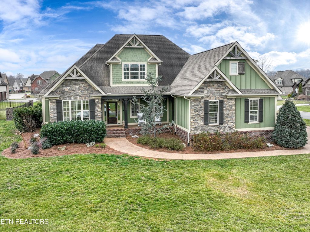 102 Pheasant Walk Drive, Maryville, TN 37804