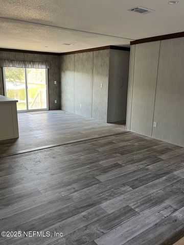 6015 PICKETTVILLE Road, Jacksonville, FL 32254
