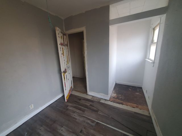 2725 W 49th Street, Davenport, IA 52806