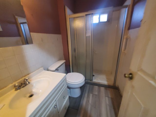 2725 W 49th Street, Davenport, IA 52806