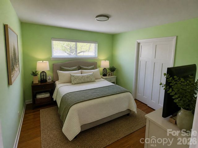492 14th Avenue Drive NE, Hickory, NC 28601