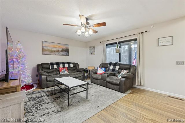 13165 Ithaca Road, Update, MI 48655