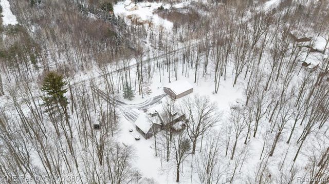 13165 Ithaca Road, Update, MI 48655