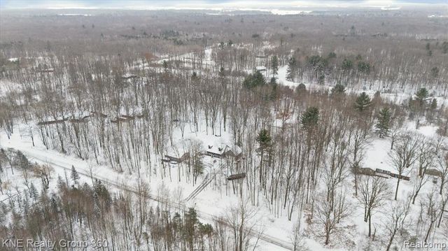 13165 Ithaca Road, Update, MI 48655