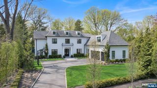 89 Depeyster Avenue, Tenafly, NJ 07670