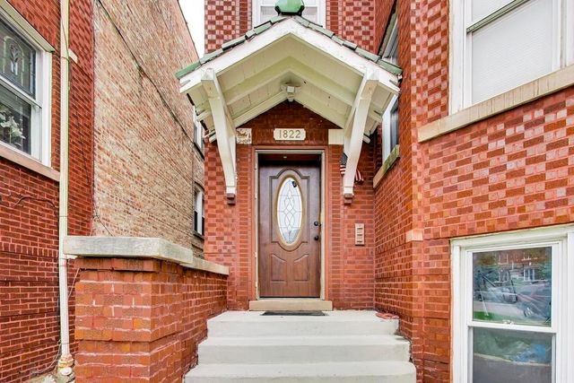 1822 Gunderson Avenue 1, Berwyn, IL 60402