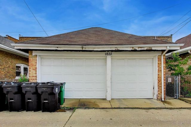 1822 Gunderson Avenue 1, Berwyn, IL 60402