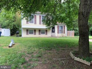 2465 YARMOUTH CT, Waldorf, MD 20602