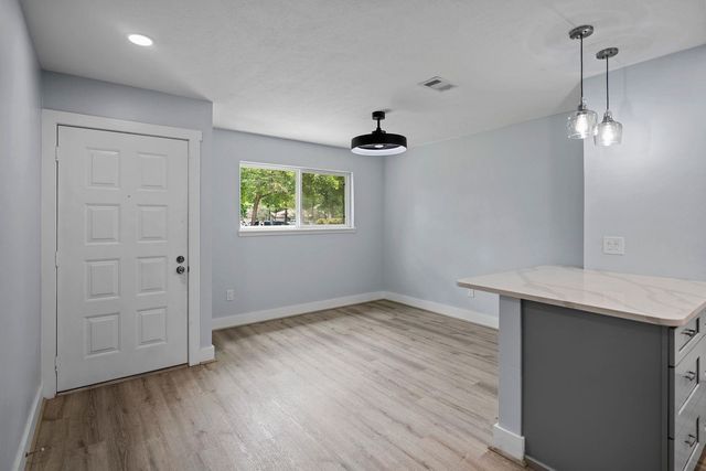 17 Oldstream Court, The Woodlands, TX 77381