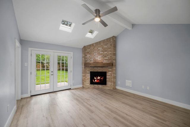 17 Oldstream Court, The Woodlands, TX 77381