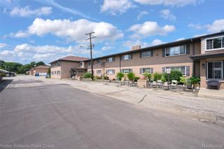 2311 Walton Boulevard 44, Rochester Hills, MI 48309