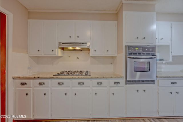 110 Annie Faye Norris Lane, Teachey, NC 28464