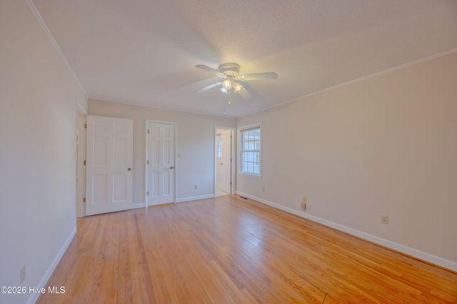 110 Annie Faye Norris Lane, Teachey, NC 28464