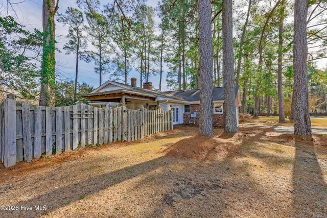 110 Annie Faye Norris Lane, Teachey, NC 28464