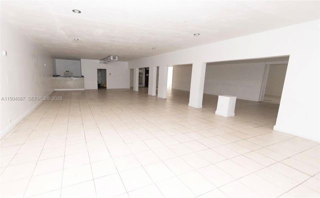 3045 W Broward Boulevard, Fort Lauderdale, FL 33312