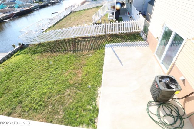 17 W Delaware Drive, Little Egg Harbor, NJ 08087