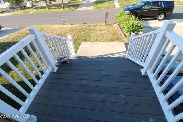 17 W Delaware Drive, Little Egg Harbor, NJ 08087