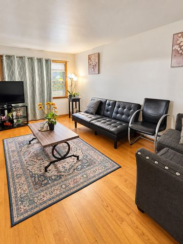 4118 W 63rd Street, Chicago, IL 60629