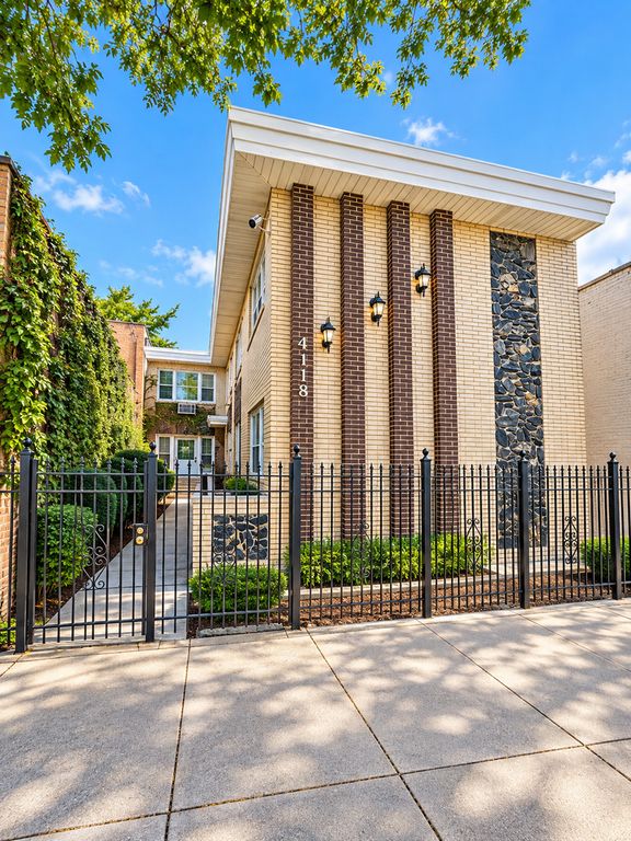 4118 W 63rd Street, Chicago, IL 60629