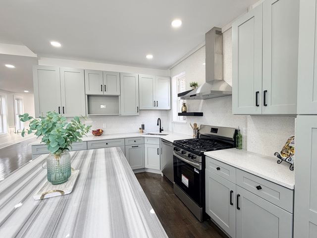 1631 Cleveland Avenue, Whiting, IN 46394