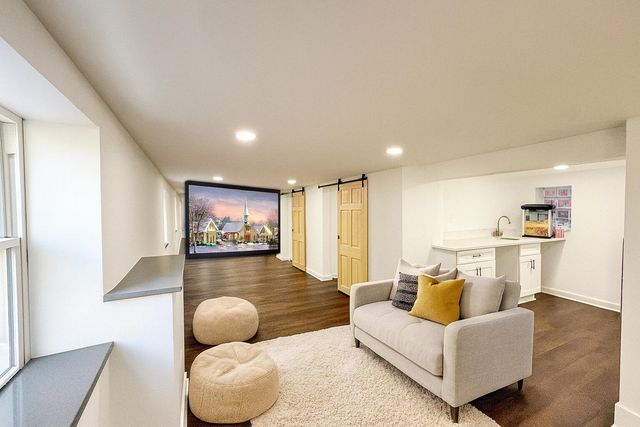 1631 Cleveland Avenue, Whiting, IN 46394