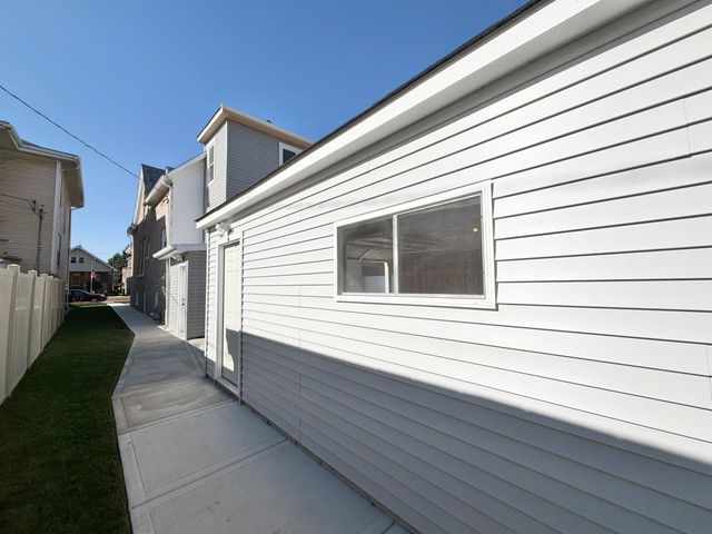 1631 Cleveland Avenue, Whiting, IN 46394