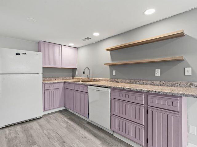 1401 Robin Road, Valparaiso, IN 46383