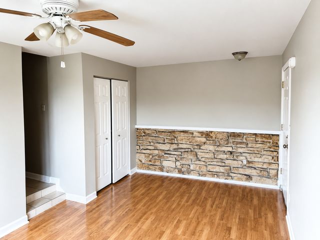 9307 W Irving Park Road 20, Schiller Park, IL 60176