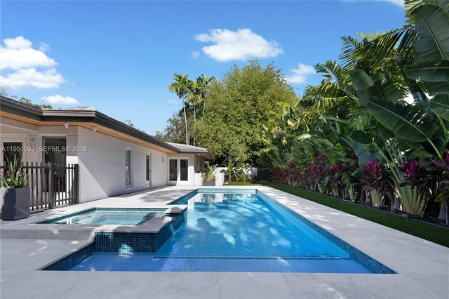 4144 Pinta Ct, Coral Gables, FL 33146