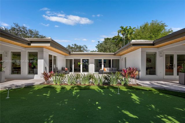 4144 Pinta Ct, Coral Gables, FL 33146