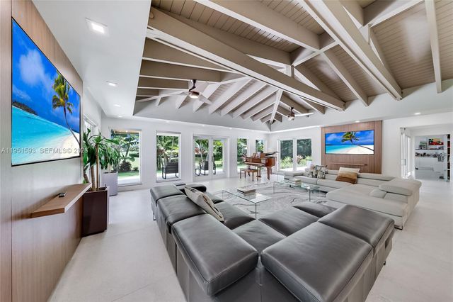 4144 Pinta Ct, Coral Gables, FL 33146