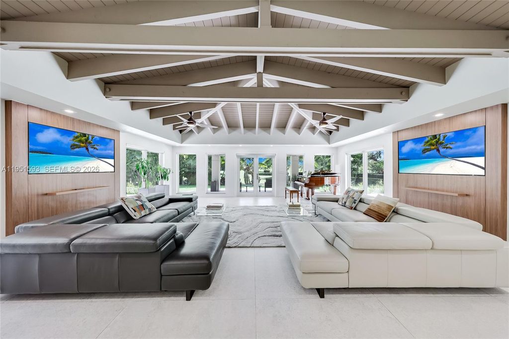 4144 Pinta Ct, Coral Gables, FL 33146