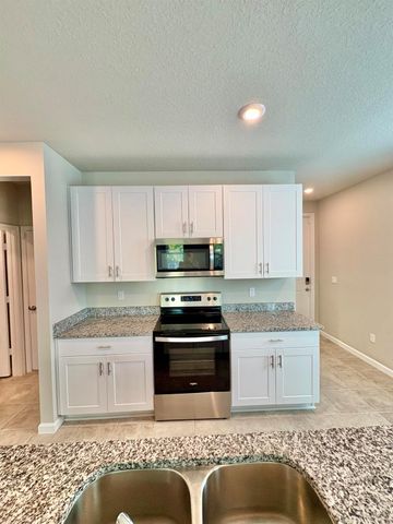 206 Osprey Preserve Boulevard, Jensen Beach, FL 34957