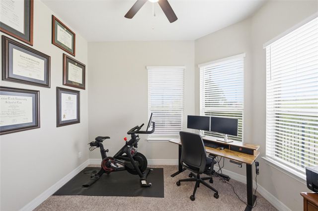 183 Lacy Oak DR, Buda, TX 78610