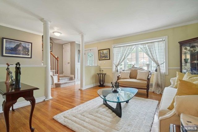 216 Irvington Road, Teaneck, NJ 07666
