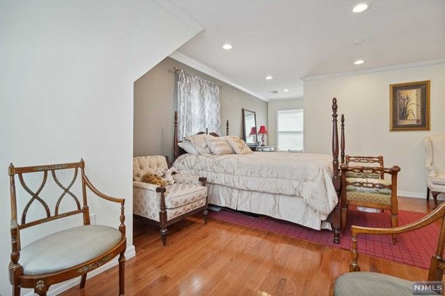 216 Irvington Road, Teaneck, NJ 07666