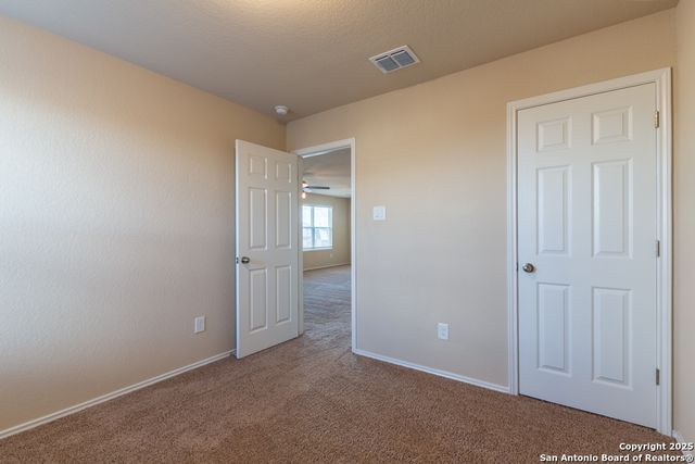 7143 Mesa Clfs, Converse, TX 78109