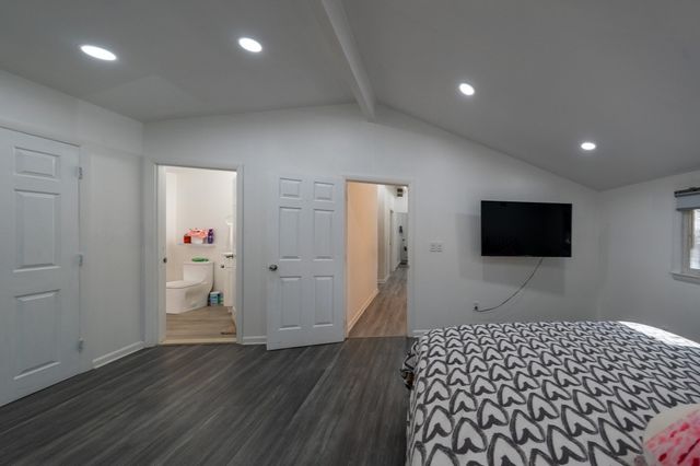6 Aqueduct Rd, Wayland, MA 01778