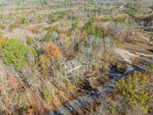 300 Razorback Road, Hot Springs, AR 71913