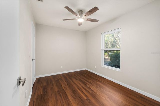 5739 NE 60TH AVENUE, High Springs, FL 32643