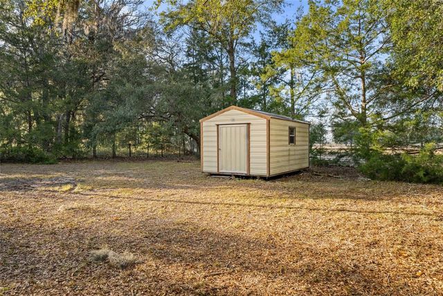 5739 NE 60TH AVENUE, High Springs, FL 32643