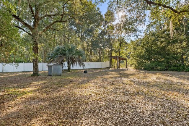 5739 NE 60TH AVENUE, High Springs, FL 32643