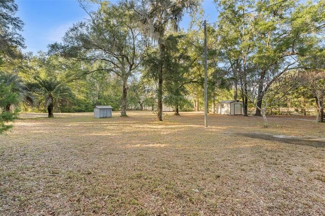 5739 NE 60TH AVENUE, High Springs, FL 32643
