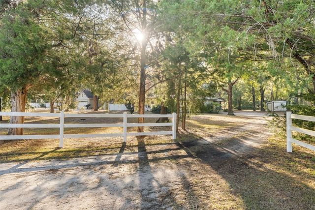 5739 NE 60TH AVENUE, High Springs, FL 32643