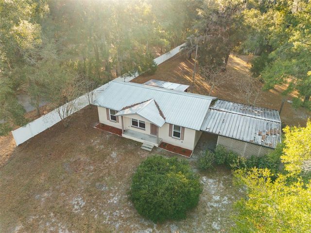 5739 NE 60TH AVENUE, High Springs, FL 32643
