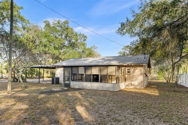 5739 NE 60TH AVENUE, High Springs, FL 32643