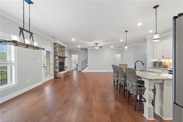 132 Grandworth Way, King, NC 27021