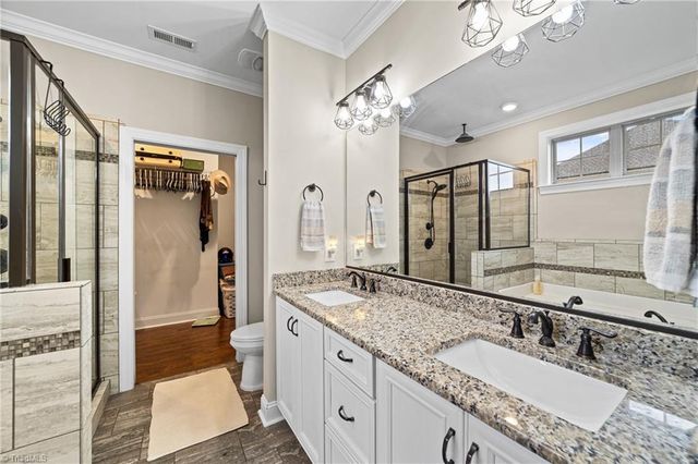 132 Grandworth Way, King, NC 27021