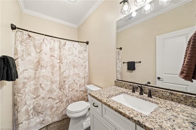 132 Grandworth Way, King, NC 27021