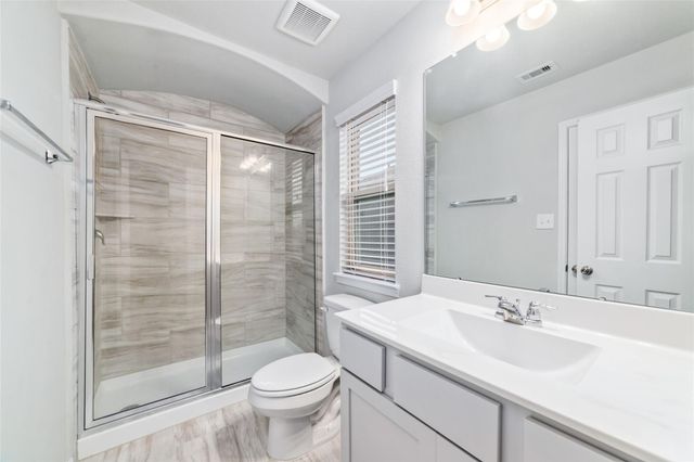 4919 Valley White Oak Lane, Houston, TX 77084